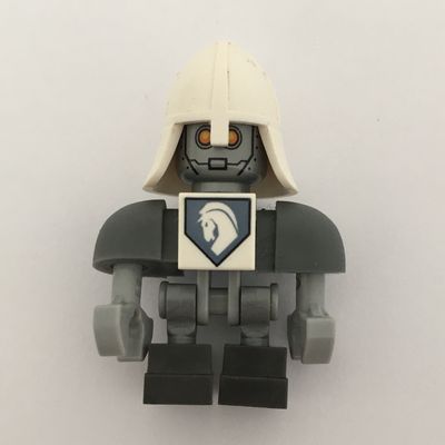 Lance Bot with White Helmet