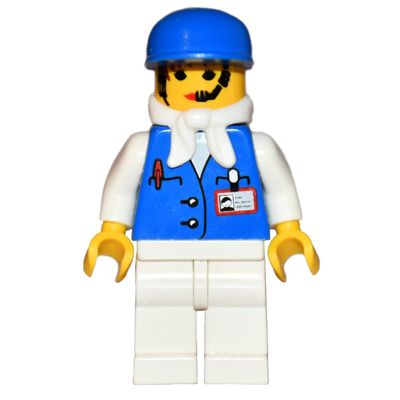 Assistant - Female, White Bandanna, Blue Cap