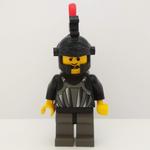 Knight (Fright Knights) - Black Helmet, Red Plume