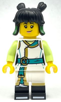 Mei, White Robe