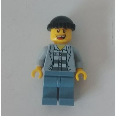 Criminal, Open Light Bluish Gray Jacket over Prison Shirt, Sand Blue Legs, Black Hat, Missing Tooth