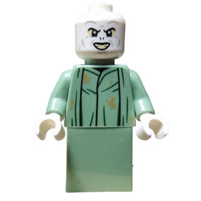 Voldemort, Dirty Sand Green Robe