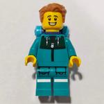 Hiker, Dark Turquoise Tracksuit, Medium Nougat Hair, Backpack